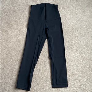 Lululemon wunder under crop 21”